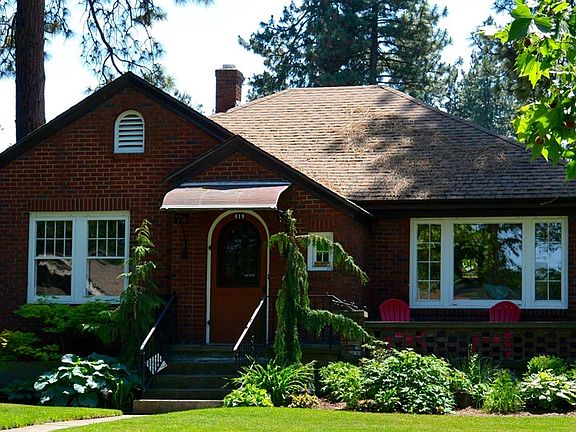 2nd image of 419 W 22nd Ave