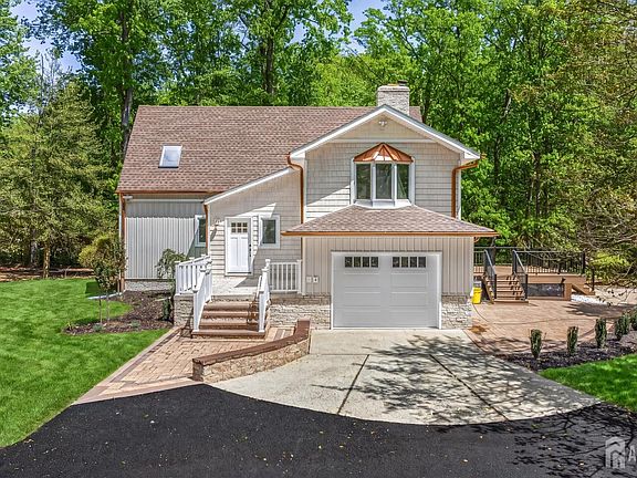 2nd image of 34 Miller Rd