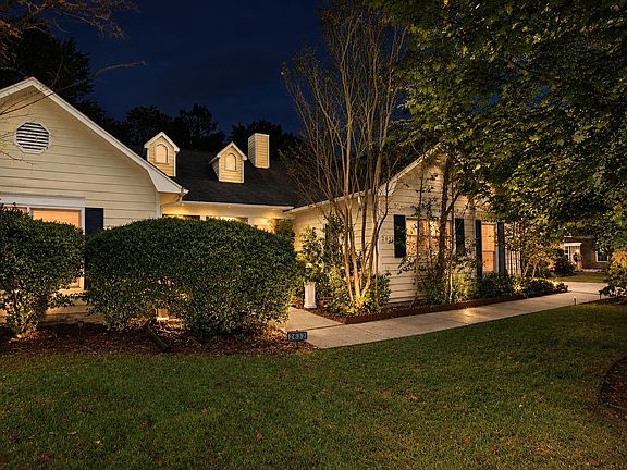 2nd image of 2632 Brick Dr.