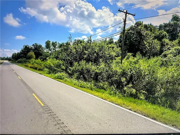 1366201 Mississippi River Rd, New Orleans, LA 70131