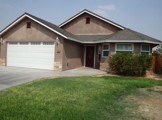 1536 S Yorktown St, Ridgecrest, CA 93555