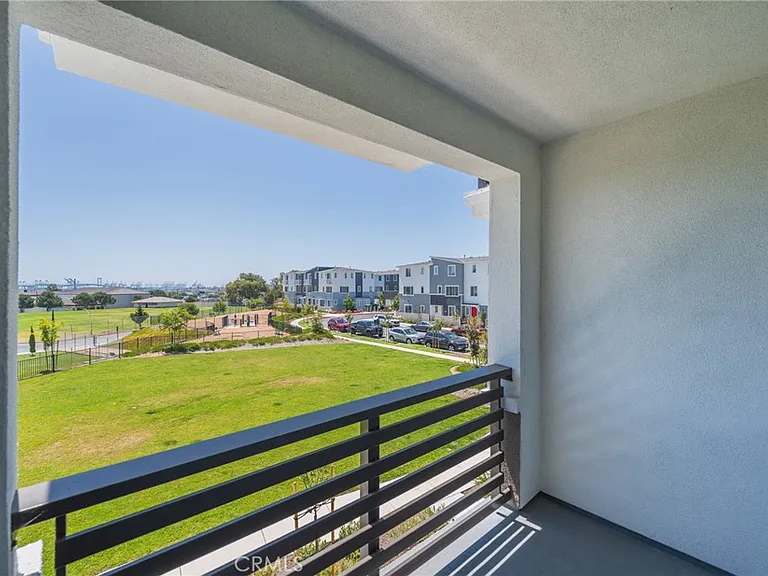 27656 Skyline Ln — Photo 21