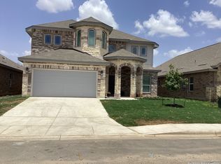 2152 Darst Dr, Seguin, TX 78155