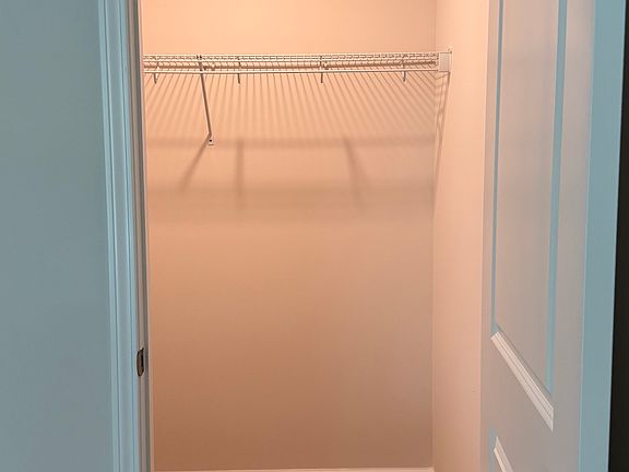 3rd image of 1616 Stonebriar Dr