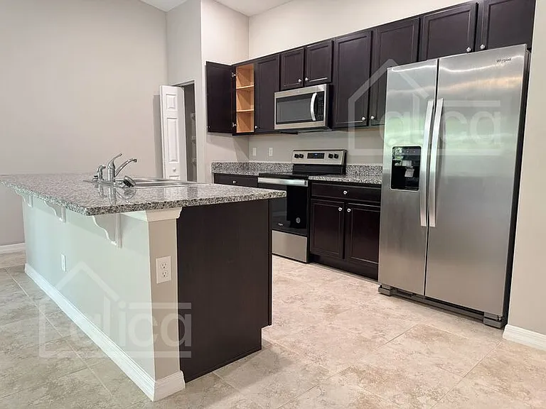 3271 Hale Ave SE — Photo 6