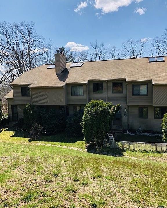 1st image of 21 Country Club Ln #B