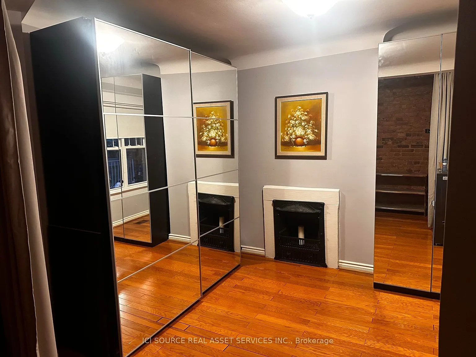 2 bed, $3,999 — Photo 2