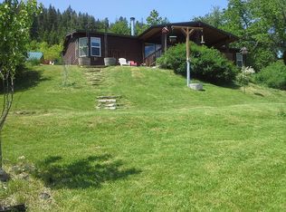 9250 E Black Lake Rd, Saint Maries, ID 83861