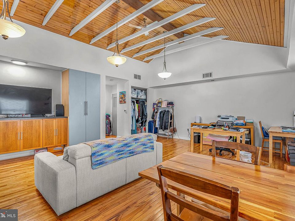 ぴやん 4146 Pechin St, Philadelphia, PA 19128 | MLS #PAPH2608236 | Zillow