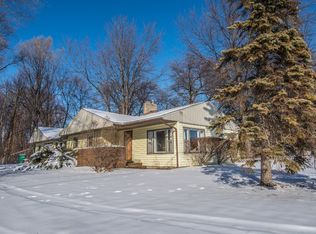 340 River Rd, Bay City, MI 48706