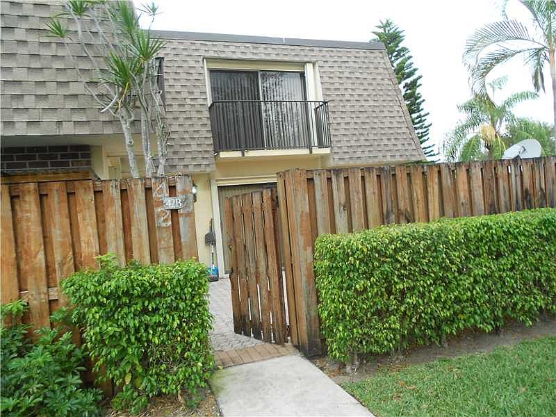 1st image of 2901 SW 22nd Cir #42-B