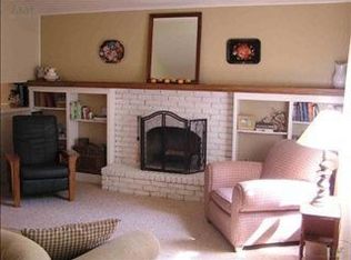 314 Holland Rd, Flushing, MI 48433