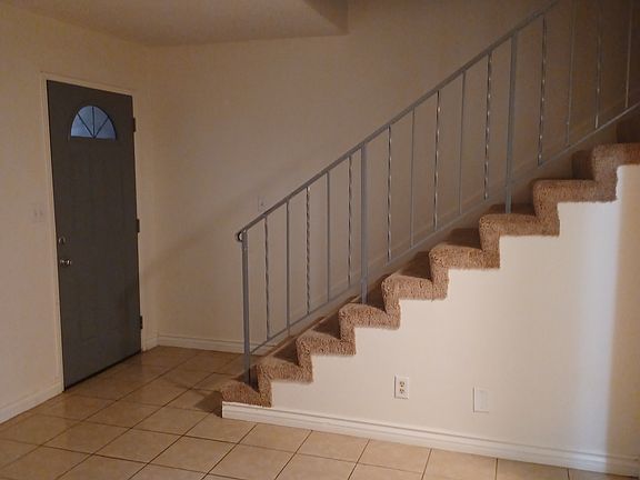 4th image of 14299 La Paz Dr APT 22