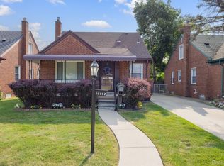 10052 Inkster Rd, Redford, MI 48239