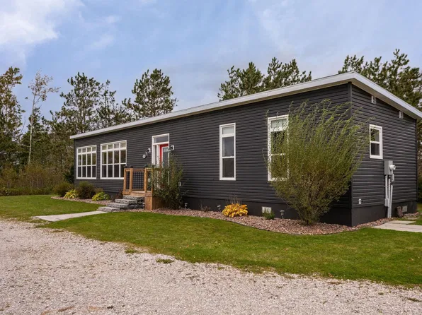1024 Linwood Rd, Clyde River, PE C0A 1H3