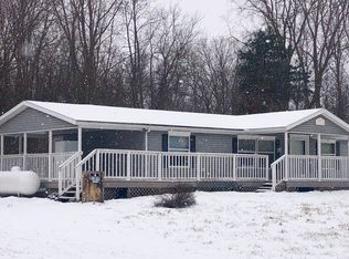 2421 W County Line Rd, Saint Johns, MI 48879