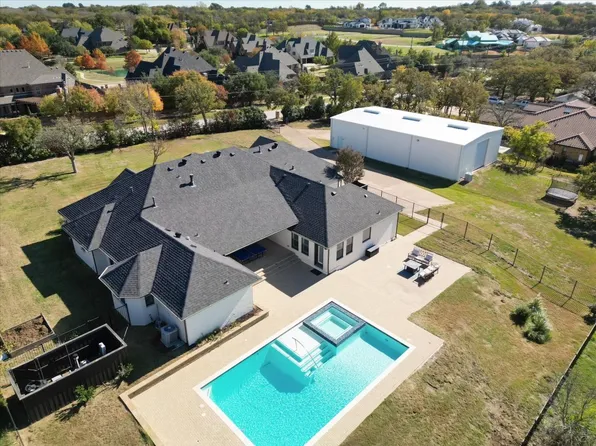 13297 Roanoke Rd, Westlake, TX 76262