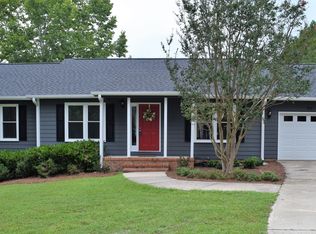 958 Pepperwood Dr, Fayetteville, NC 28311