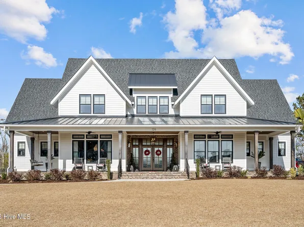 126 W Colonnade Drive, Hampstead, NC 28443