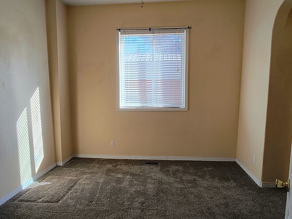 5th image of 805 Walnut Ave