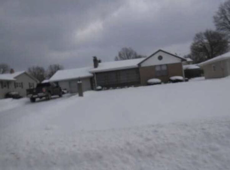 1st image of 8463 Van Dr
