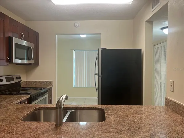 1428 Highland Ridge Cir, Brandon, FL 33510