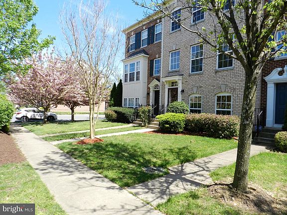 5th image of 1202 Wilcox Ave