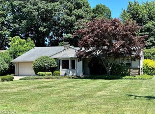 6193 Carolyn Dr, Mentor, OH 44060