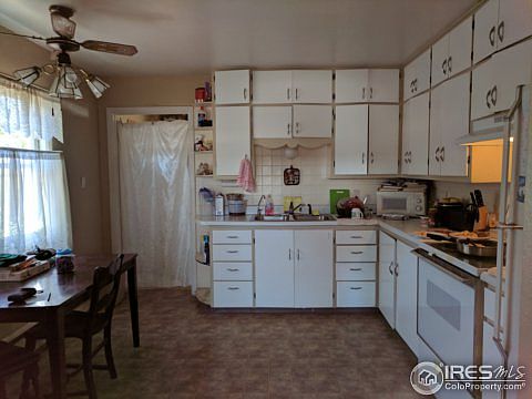 3rd image of 136 N Morlan Ave