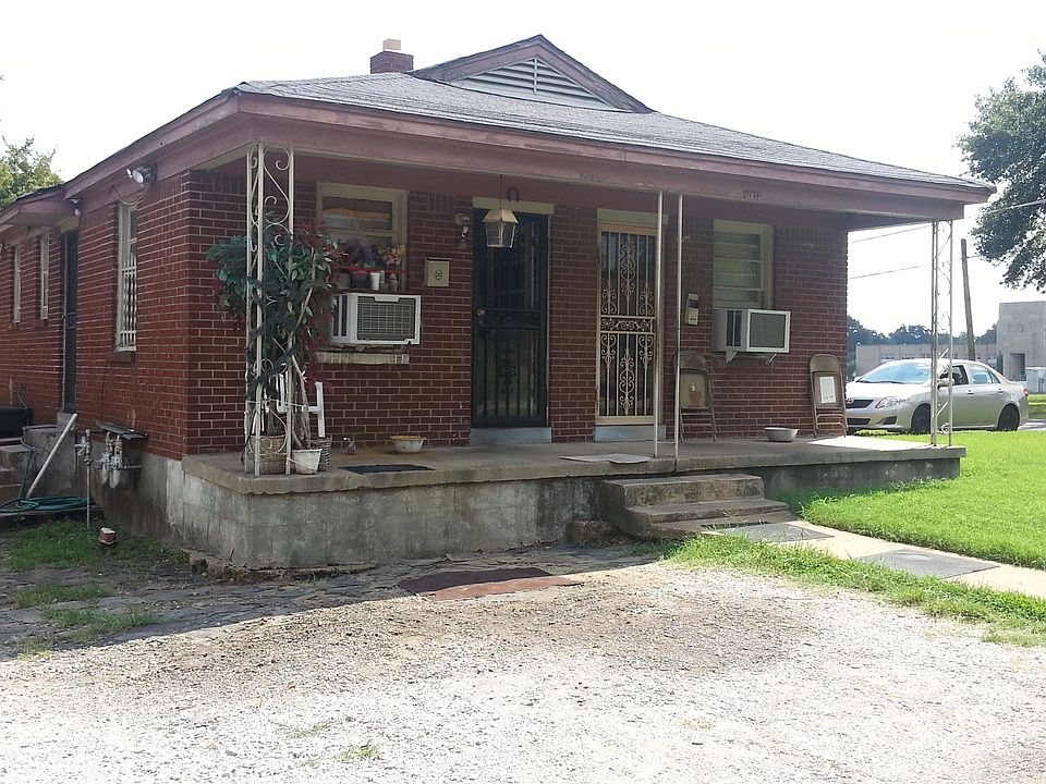 2nd image of 1662 S Orleans St