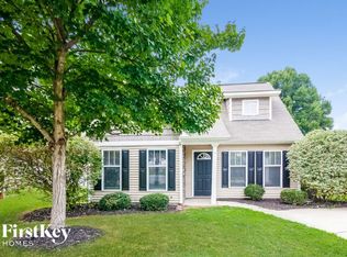 5808 Stonedale Ct, Charlotte, NC 28216