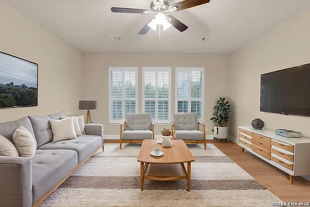 18615 Rogers Gln — Photo 20