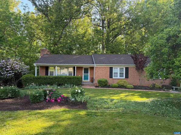 1709 Essex Rd, Charlottesville, VA 22901