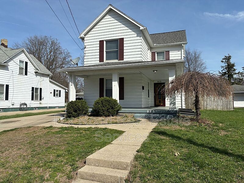 1st image of 915 Bellaire Ave