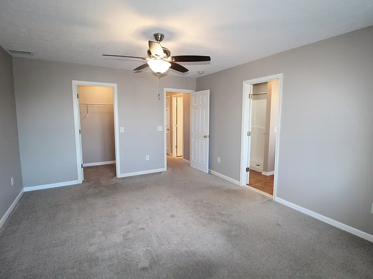 2189 Deyerle Ave — Photo 26