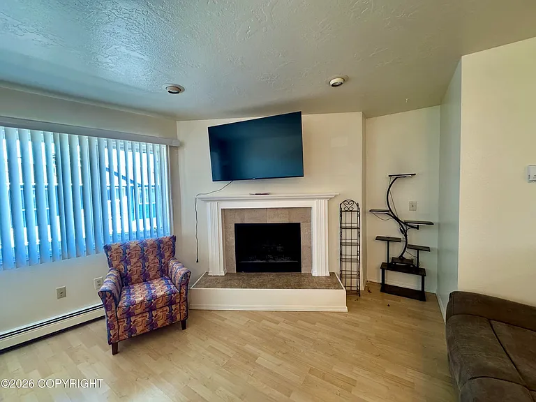 11427 Heritage Ct #9 — Photo 8