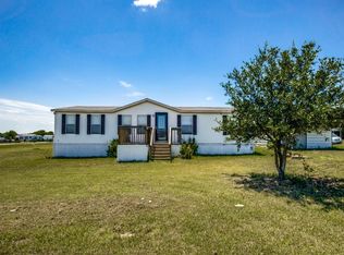 6184 Norton Dr, Terrell, TX 75160