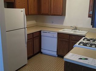 13000 E 11 Mile Rd, Warren, MI 48089