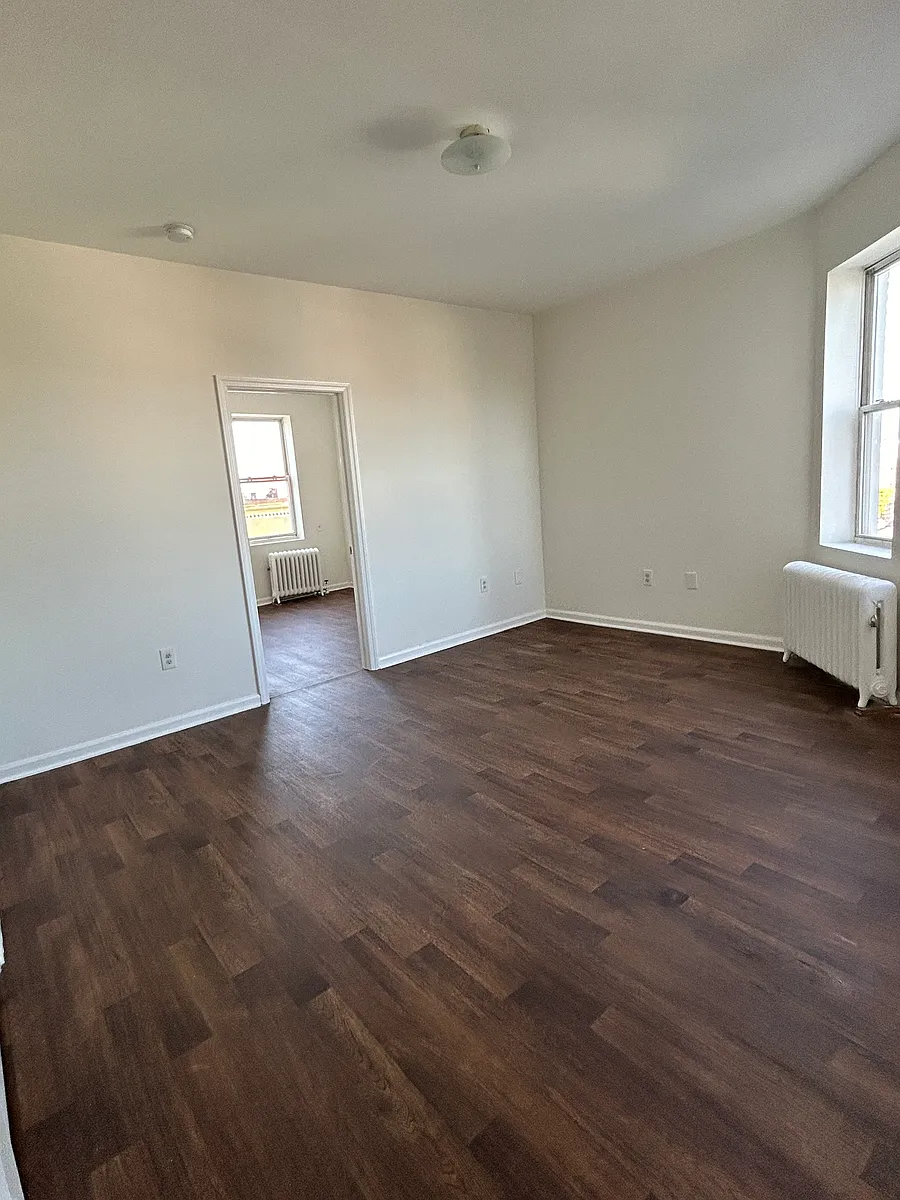 Building Photo - 7 Star Realty LLC