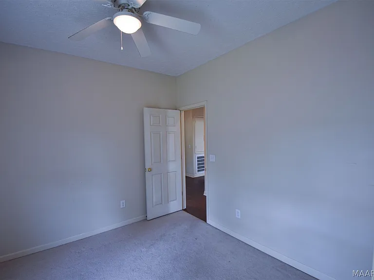 1691 Rambling Brook Ln — Photo 41