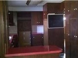 12422 Madison Rd, Middlefield, OH 44062