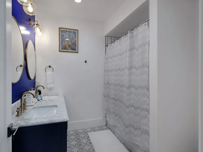 1417 Montello Ave NE — Photo 34