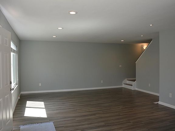 2nd image of 4166 Camino Ticino