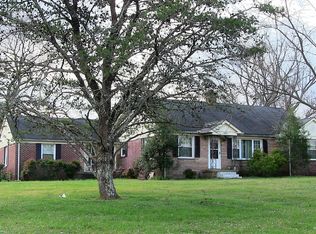 483 New Middleton Hwy, Gordonsville, TN 38563