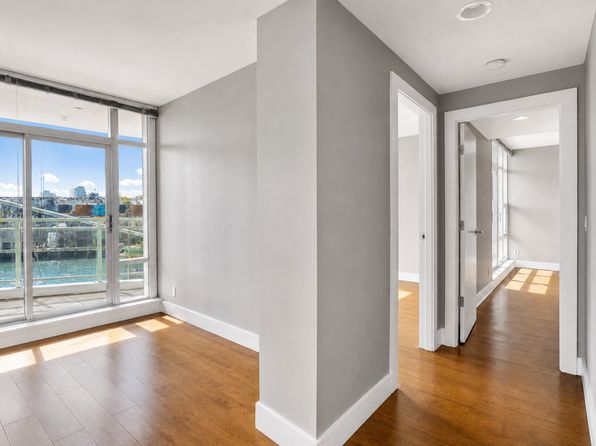 2 bedroom rental in Vancouver — photo 15