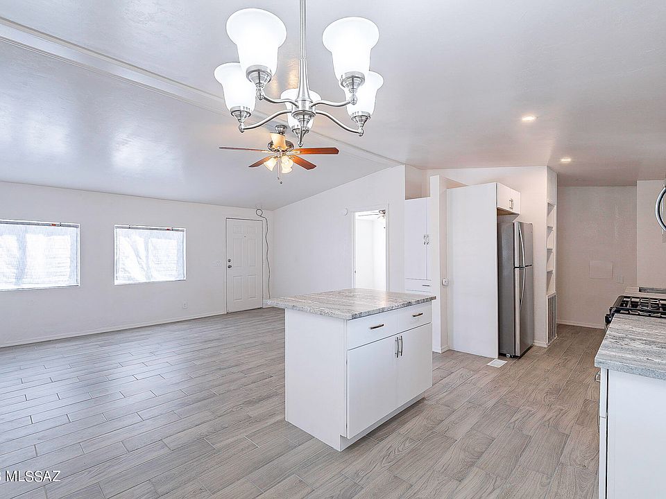 1st image of 13460 N Warfield Cir