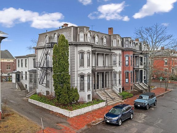 2nd image of 138 Pine Street #3
