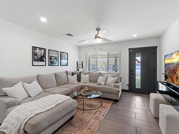 4th image of 6644 E LEWIS Avenue