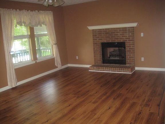 5th image of 104 Beechbrook Ct