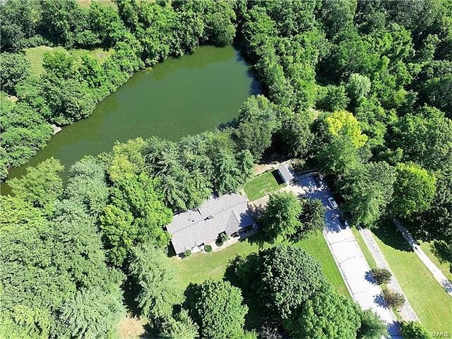 1st image of 23 Burcham Dr